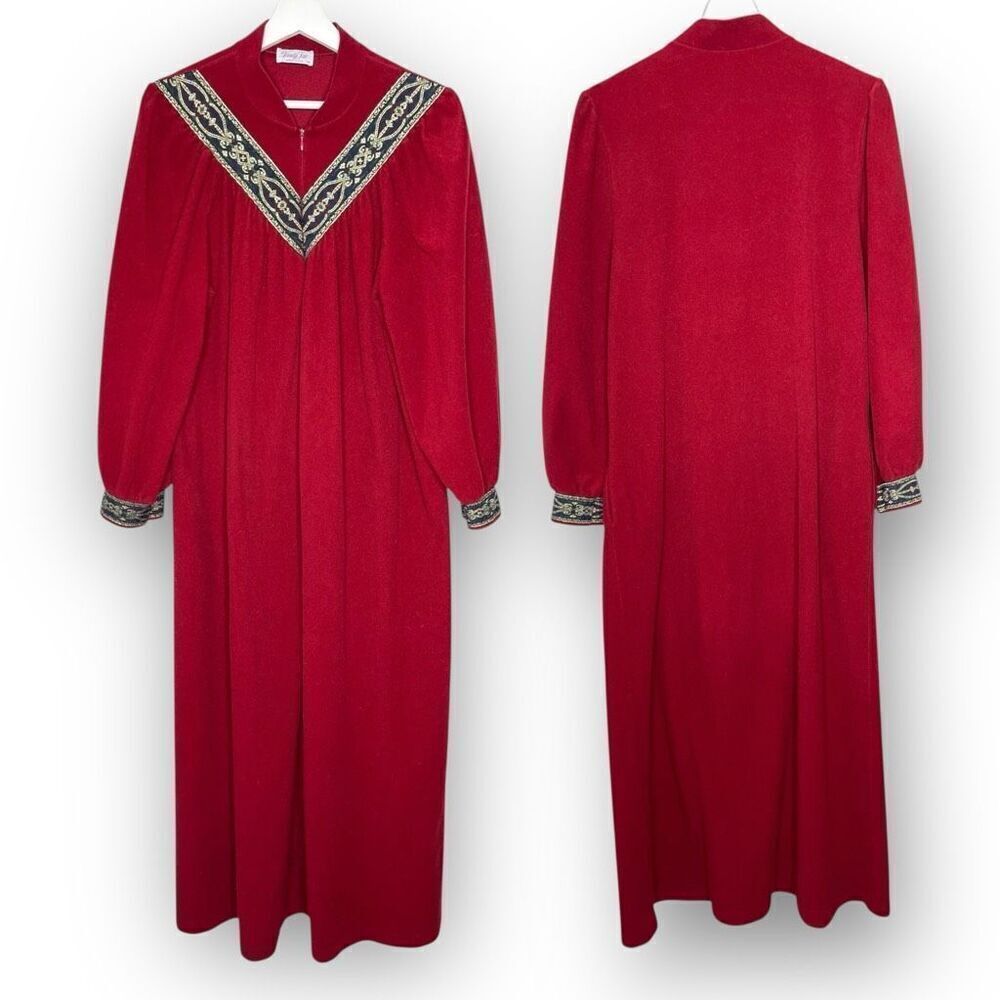 Vintage Vanity Fair Robe Red Velour Zip Up Long Sleeve Women’s Size Medium